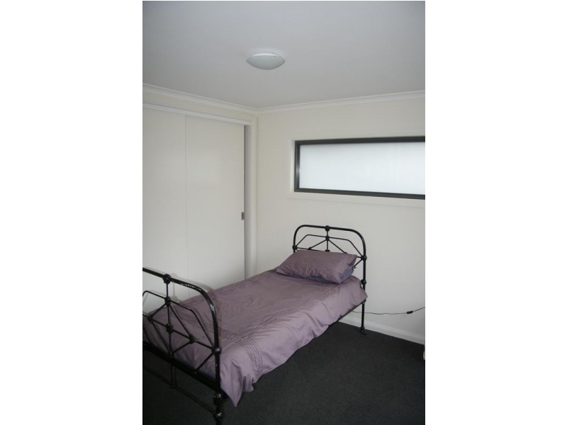 16B Derwent Avenue, Geilston Bay TAS 7015