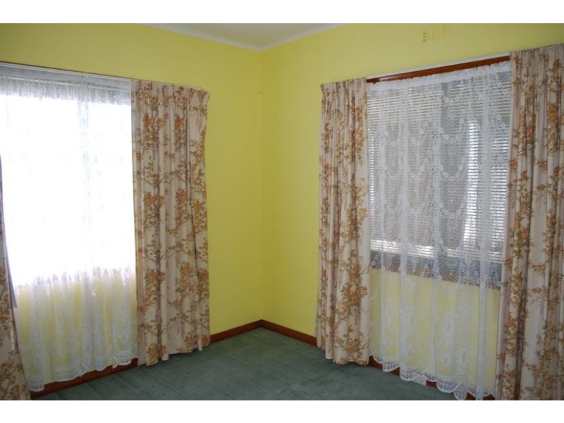 46 Main Road, Claremont TAS 7011