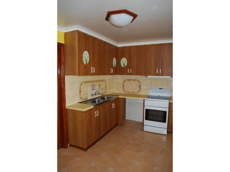 46 Main Road, Claremont TAS 7011