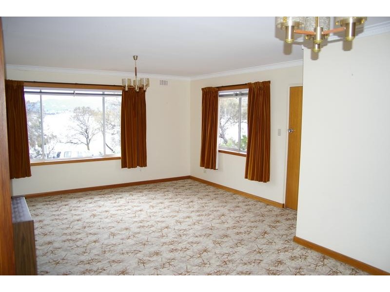 3/70a The Esplanade, Rose Bay TAS 7015