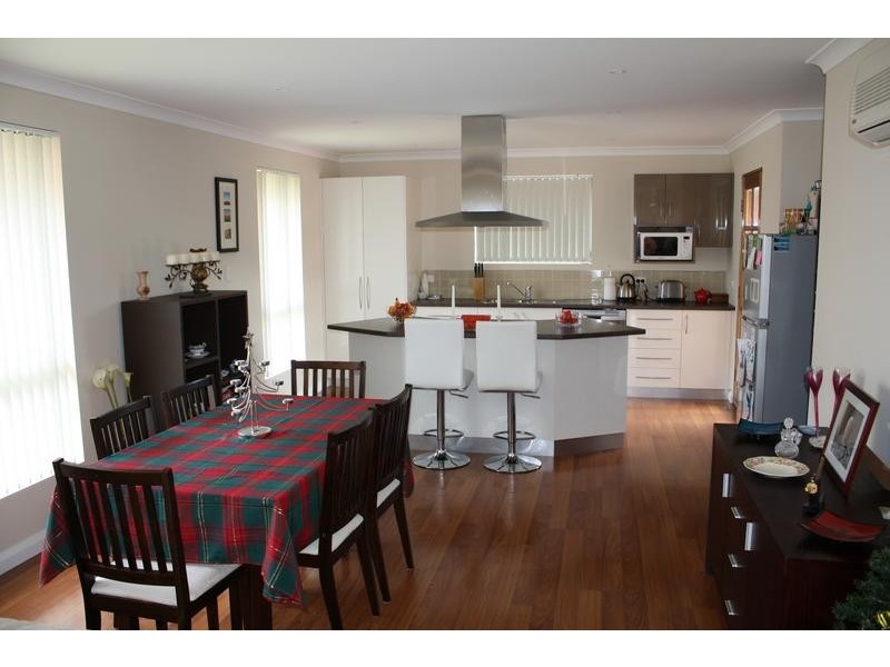 2/12 Bonnet Place, Mornington TAS 7018