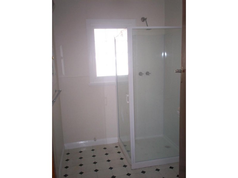 11 Keynsham Road, Claremont TAS 7011