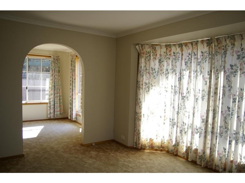 2/20 Godfrey Road, Claremont TAS 7011