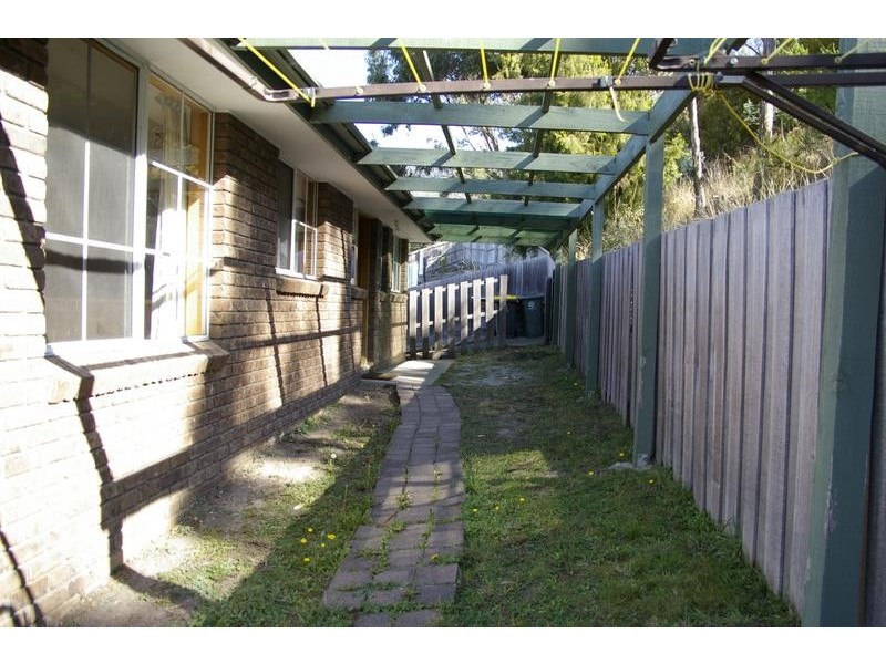 2/20 Godfrey Road, Claremont TAS 7011