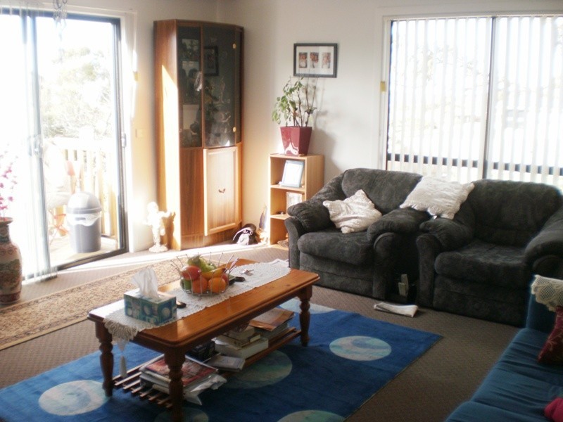 2/1 Emmaline Court, Rokeby TAS 7019