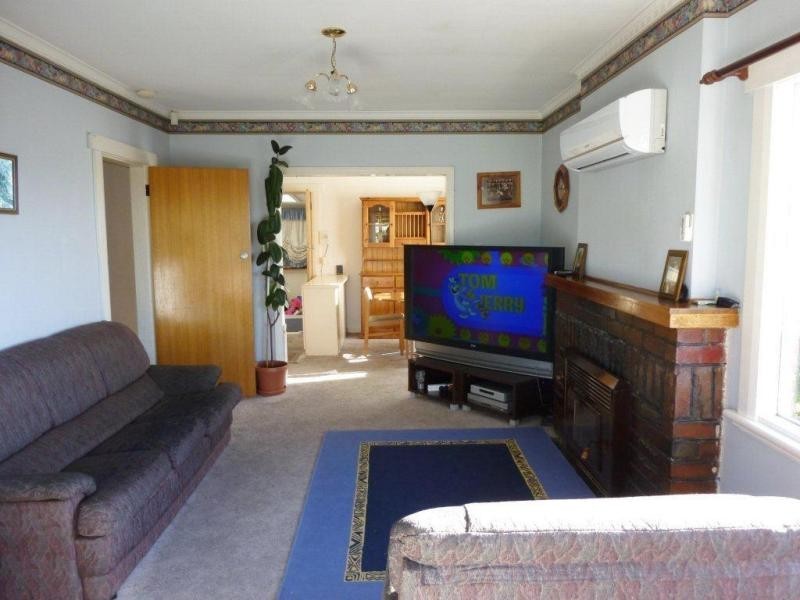 33 Walker Street, Rosetta TAS 7010
