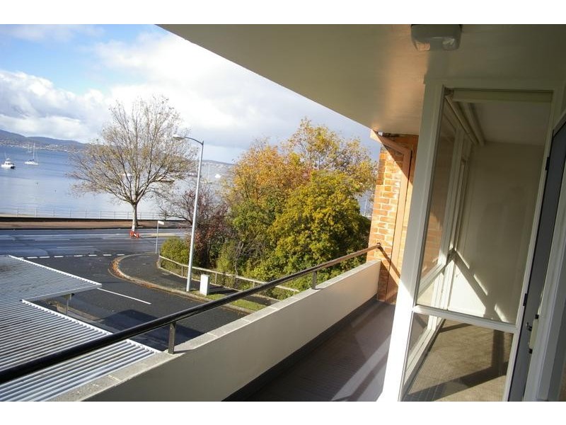 8/409 Sandy Bay Road, Sandy Bay TAS 7005