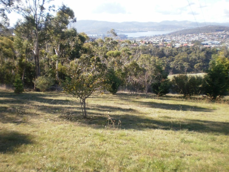 28 & 32 Firth Road, Lenah Valley TAS 7008
