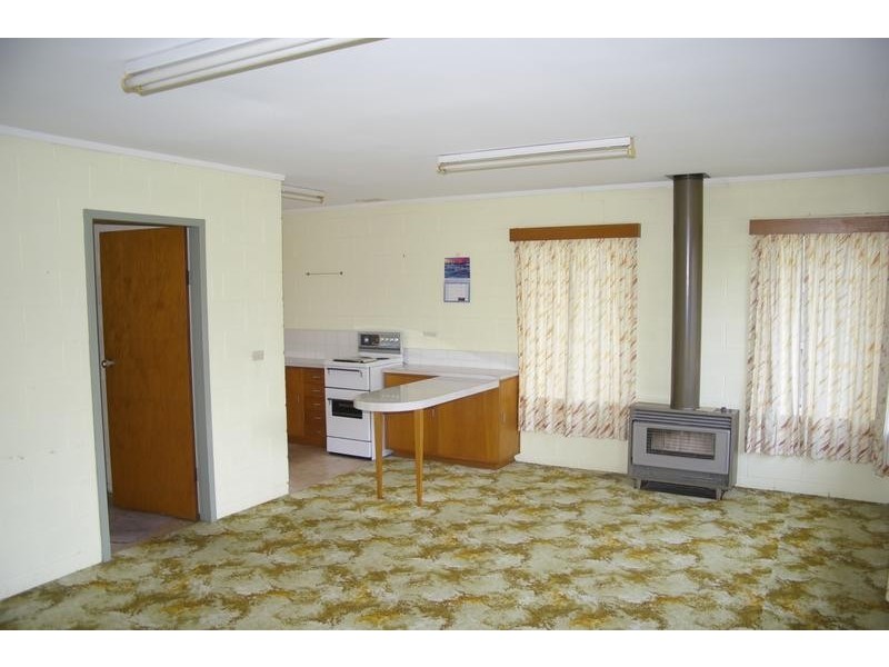 559 Shark Point Road, Penna TAS 7171