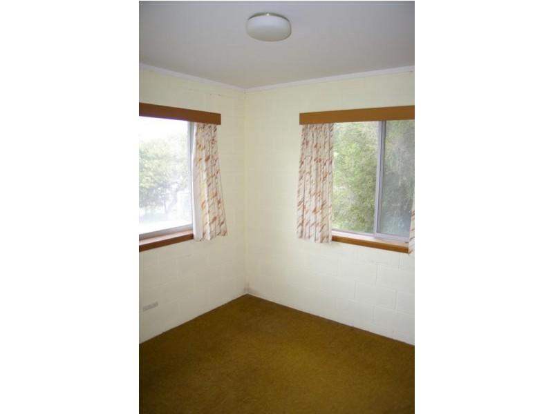 559 Shark Point Road, Penna TAS 7171