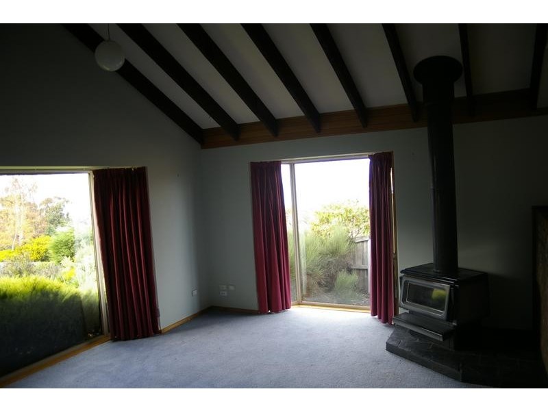 75 Diamond Drive, Blackmans Bay TAS 7052