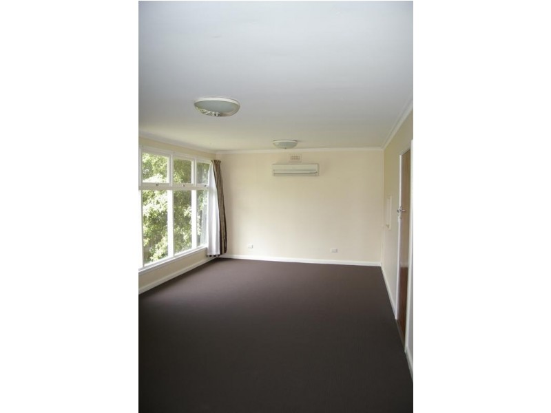 2/24 Lincoln Street, Lindisfarne TAS 7015