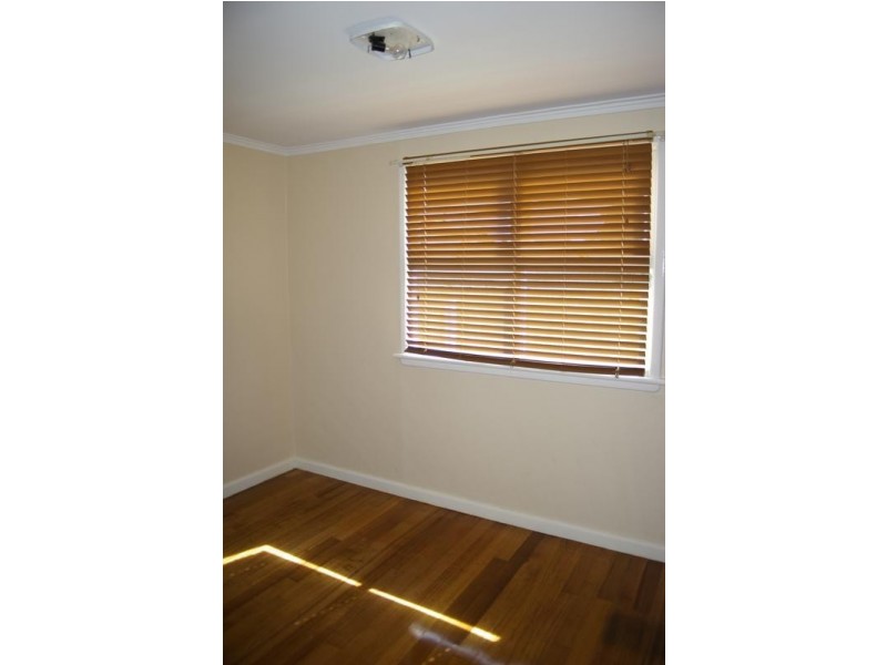 2/24 Lincoln Street, Lindisfarne TAS 7015