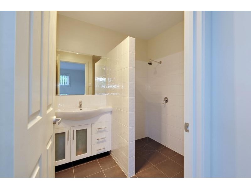 2/80 Channel Highway, Kingston TAS 7050