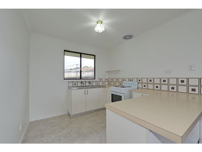 2/9 Crystal Downs Drive, Blackmans Bay TAS 7052