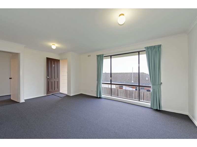 2/9 Crystal Downs Drive, Blackmans Bay TAS 7052