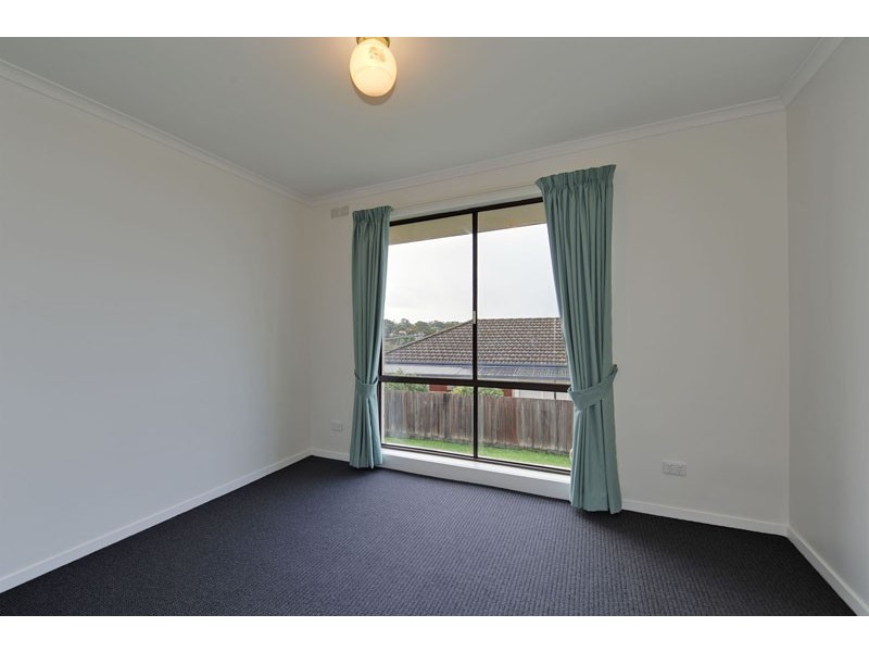 2/9 Crystal Downs Drive, Blackmans Bay TAS 7052