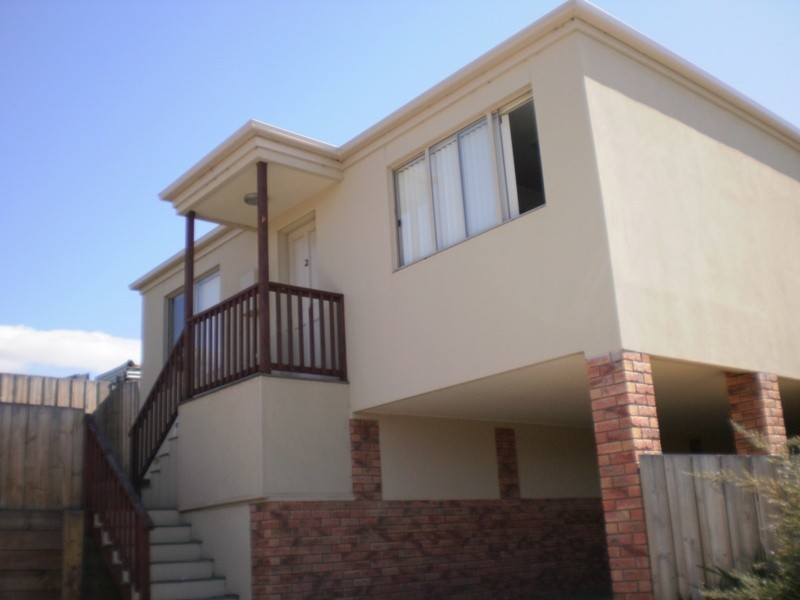 2/84 Lamprill Circle, Gagebrook TAS 7030