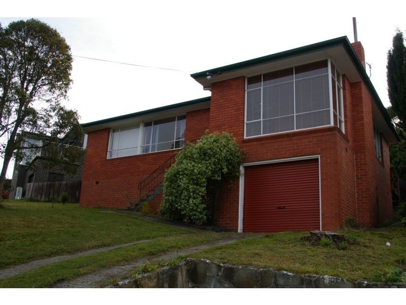 18 Chippendale Street, Claremont TAS 7011