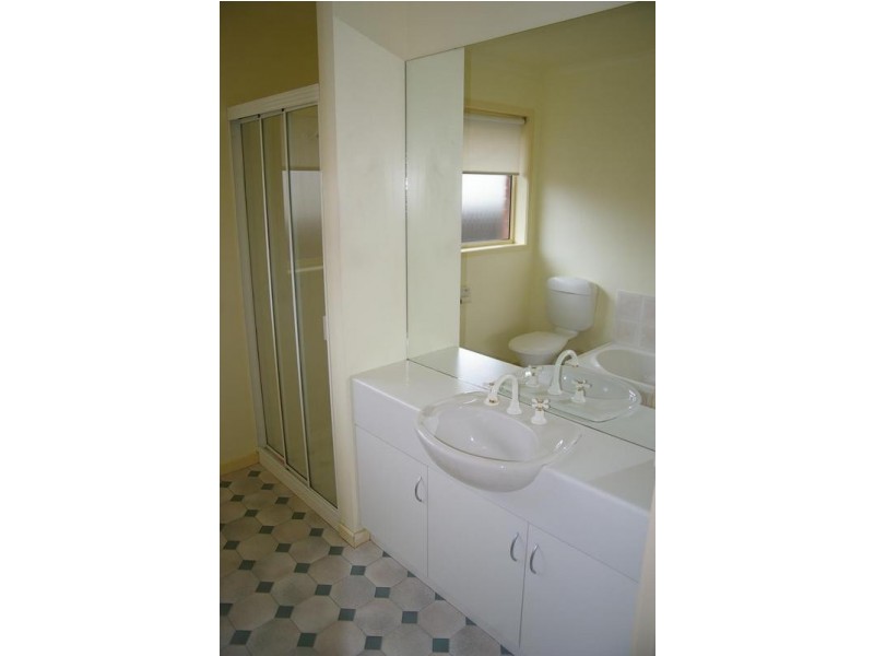 1/26 Buckingham Drive, Howrah TAS 7018