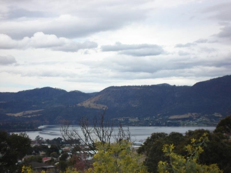 Hotondo – Kent 104 House & Land – Wallcrest Road, Berriedale TAS 7011