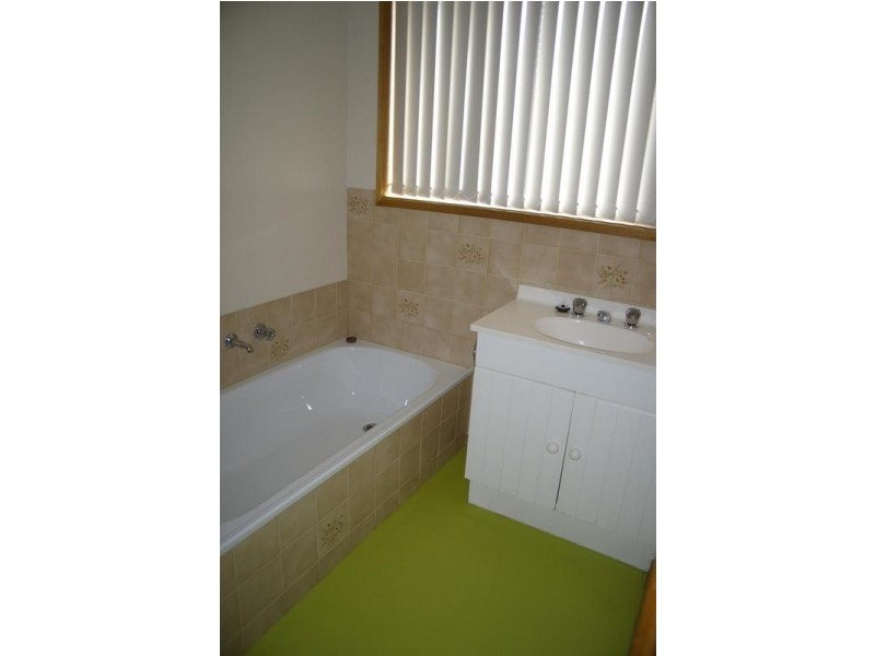 3/10 Lever Court, Glenorchy TAS 7010