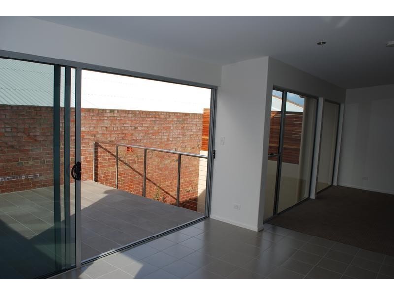 1/18 Smith Street, North Hobart TAS 7000