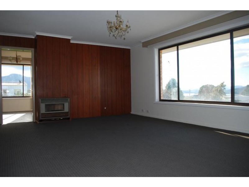 32 First Avenue, West Moonah TAS 7009