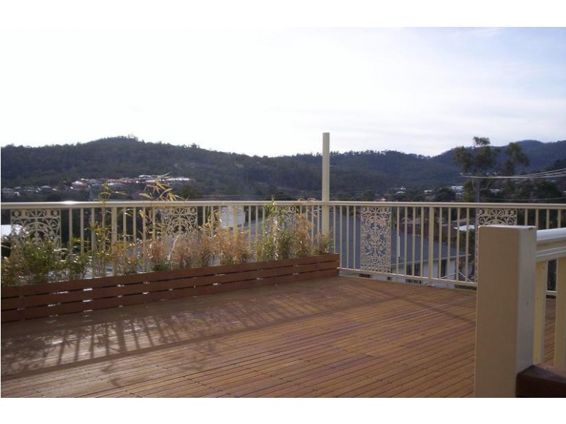 1A Nubeena Street, Geilston Bay TAS 7015