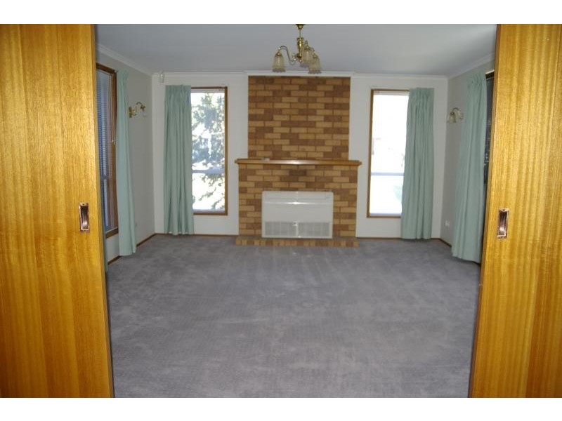 8 Sanders Street, Glenorchy TAS 7010