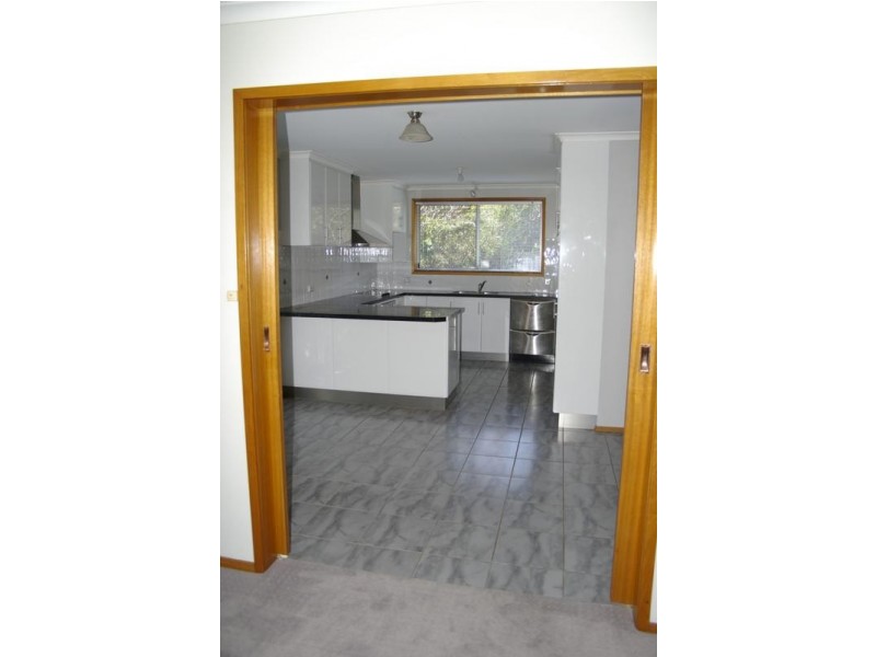 8 Sanders Street, Glenorchy TAS 7010