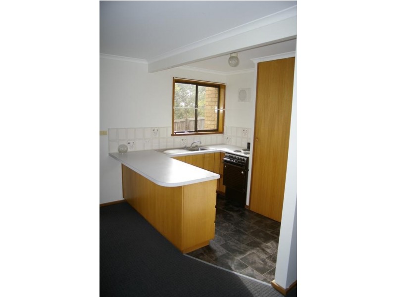 25/4 Clifford Court, Howrah TAS 7018