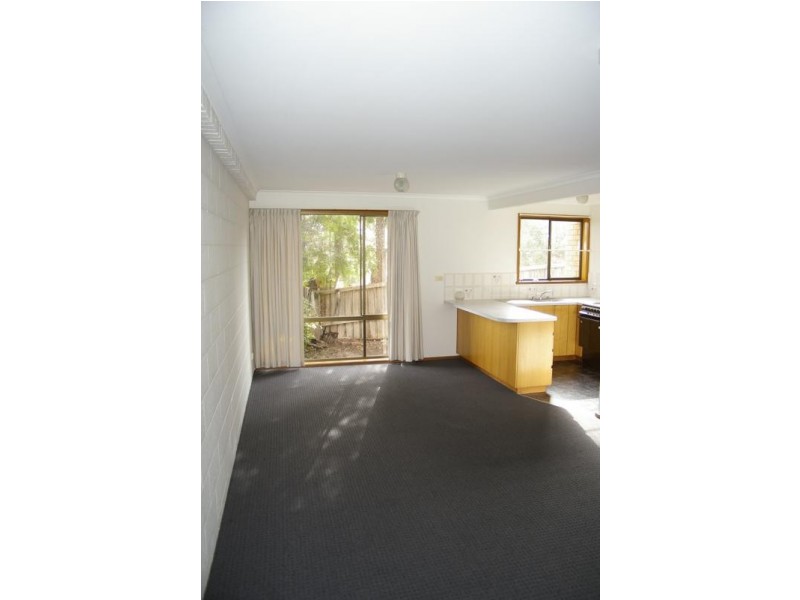 25/4 Clifford Court, Howrah TAS 7018