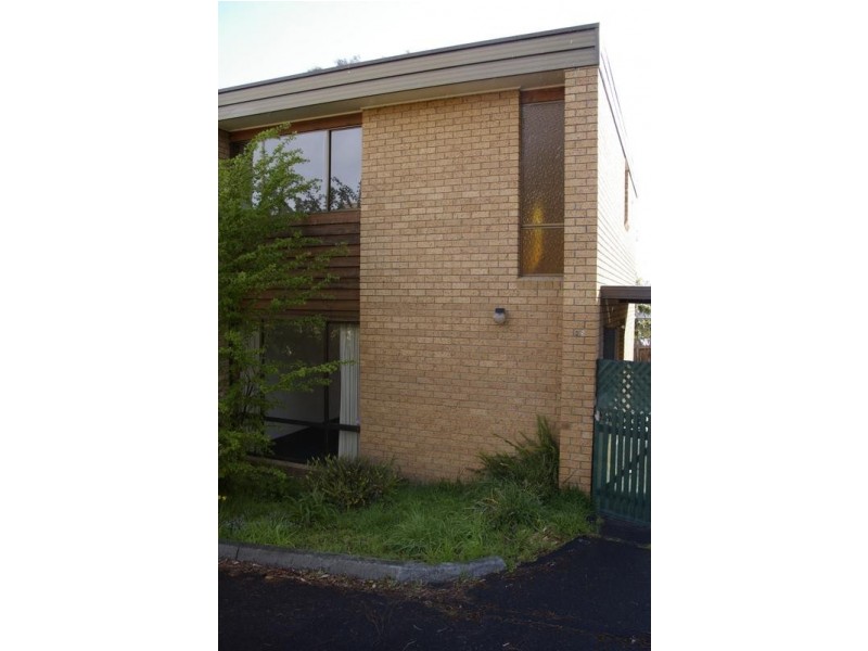 25/4 Clifford Court, Howrah TAS 7018