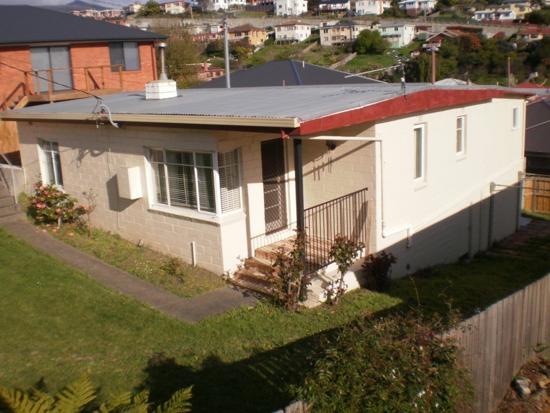 1/4 Fifth Avenue, West Moonah TAS 7009