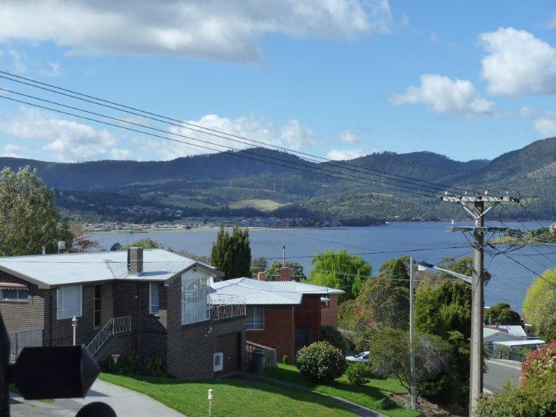 51 Chippendale Street, Claremont TAS 7011