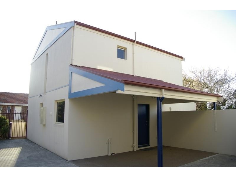 2/10 Bedford Street, New Town TAS 7008