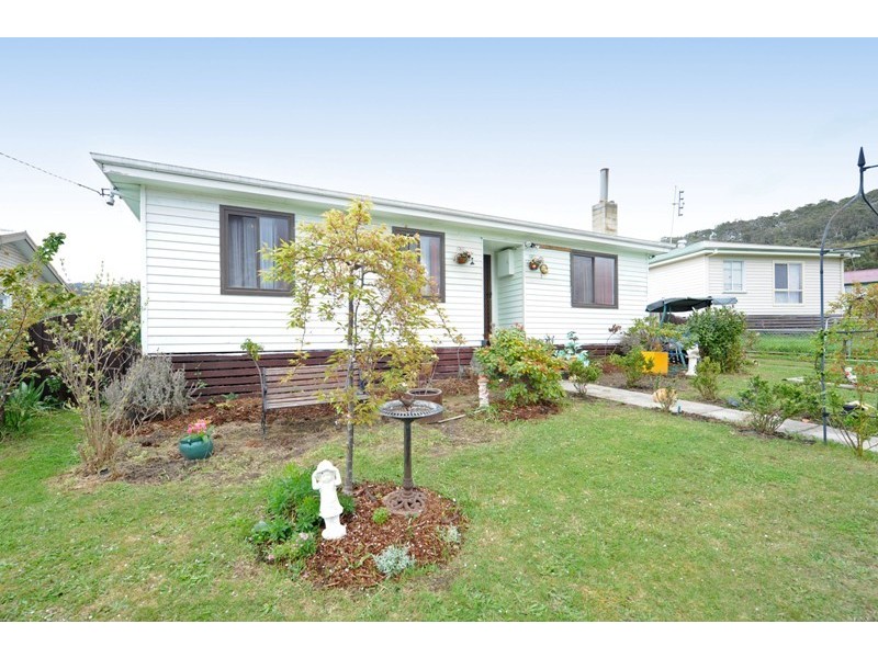 9 Nicholson Street, New Norfolk TAS 7140