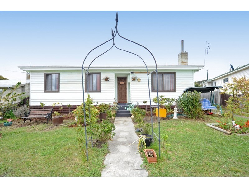9 Nicholson Street, New Norfolk TAS 7140