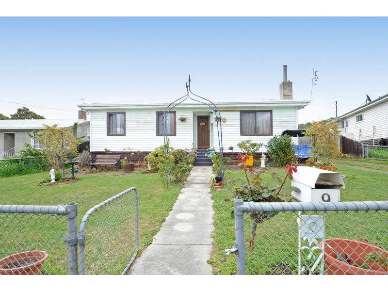 9 Nicholson Street, New Norfolk TAS 7140
