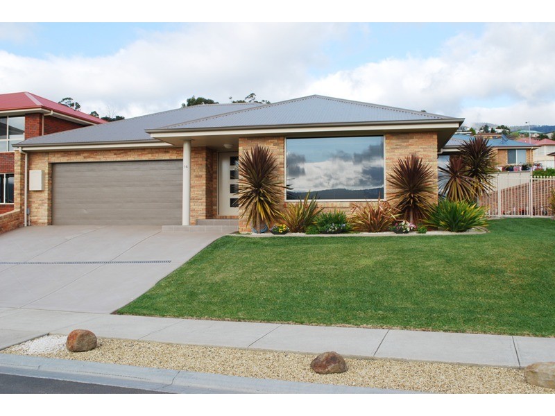 14 Eclipse Road, Austins Ferry TAS 7011