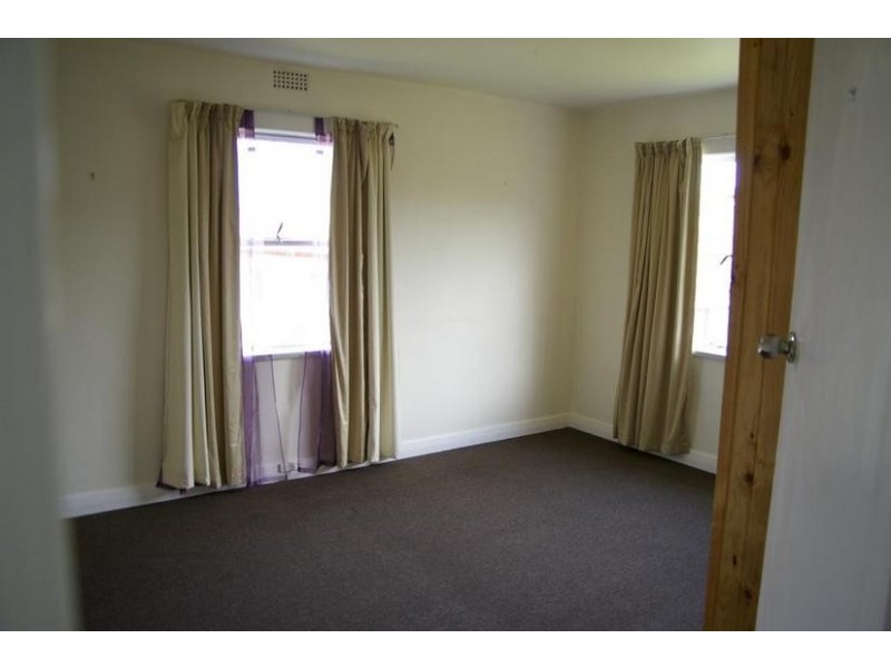 26 Arundel Street, Derwent Park TAS 7009