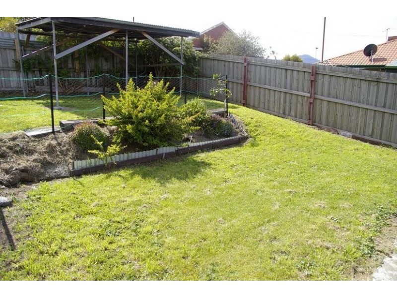 26 Arundel Street, Derwent Park TAS 7009