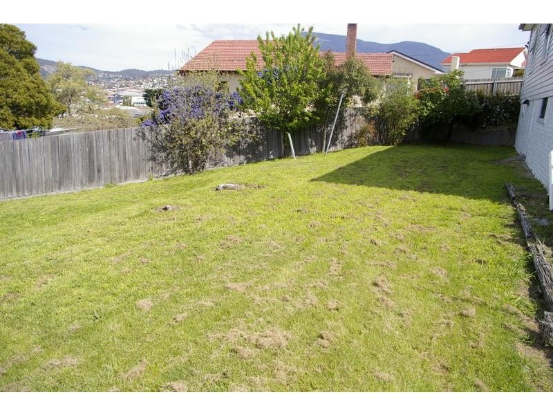 26 Arundel Street, Derwent Park TAS 7009