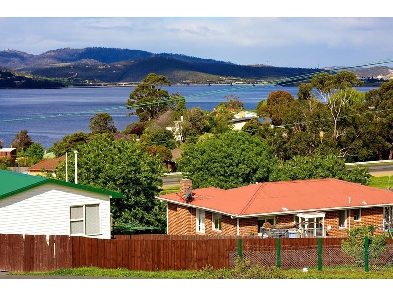 6 Pulkara Circle, Berriedale TAS 7011