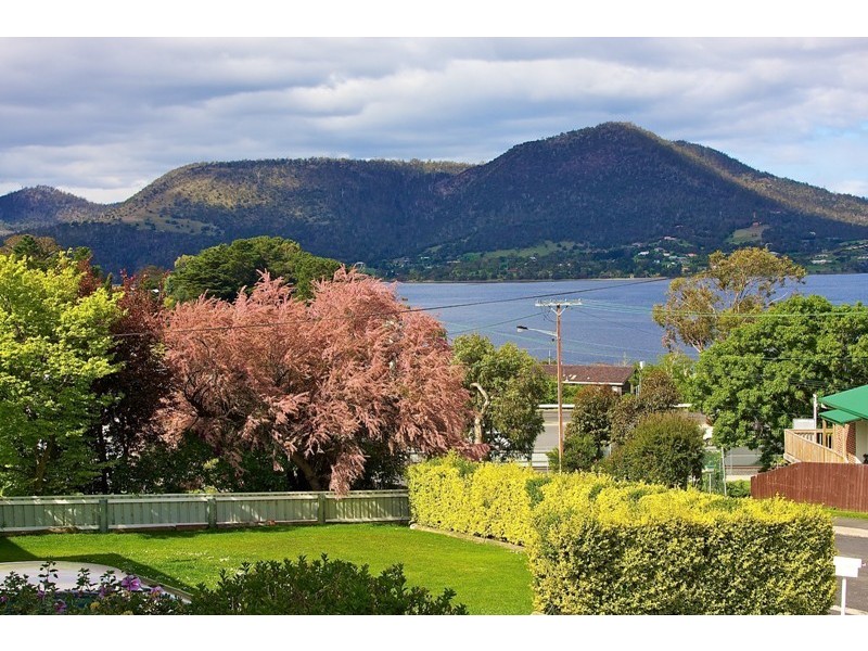 6 Pulkara Circle, Berriedale TAS 7011