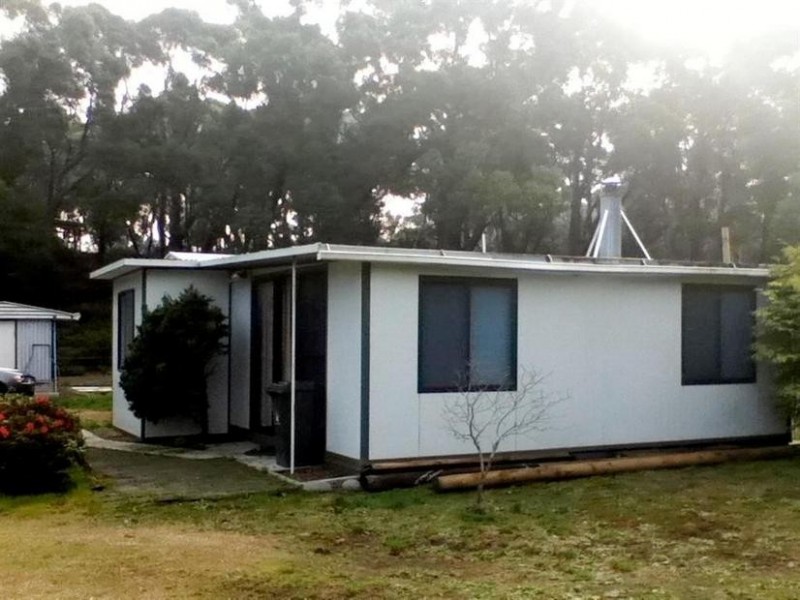 24 Apex Point Road, White Beach TAS 7184