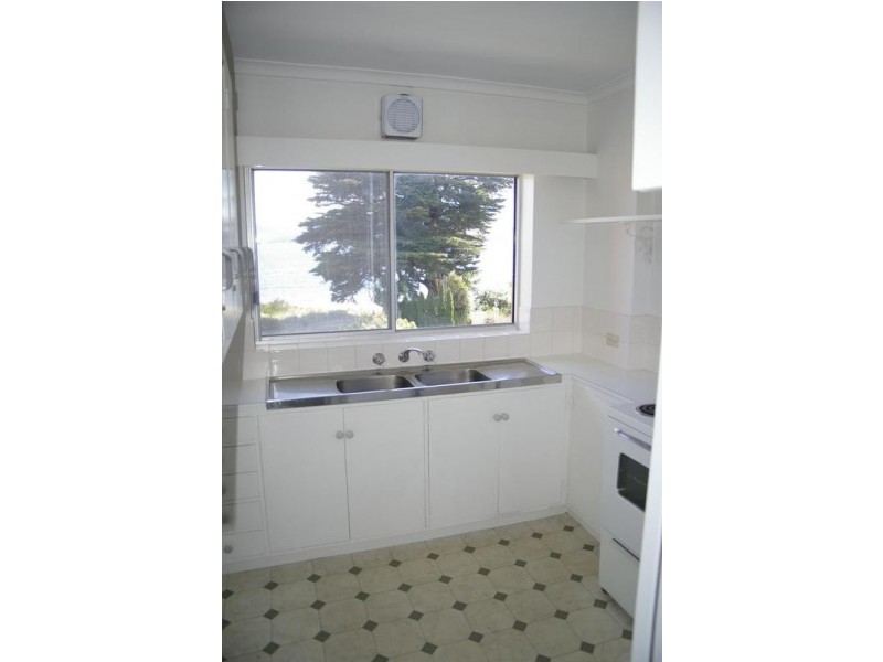 6/2 Mansell Place, Sandy Bay TAS 7005