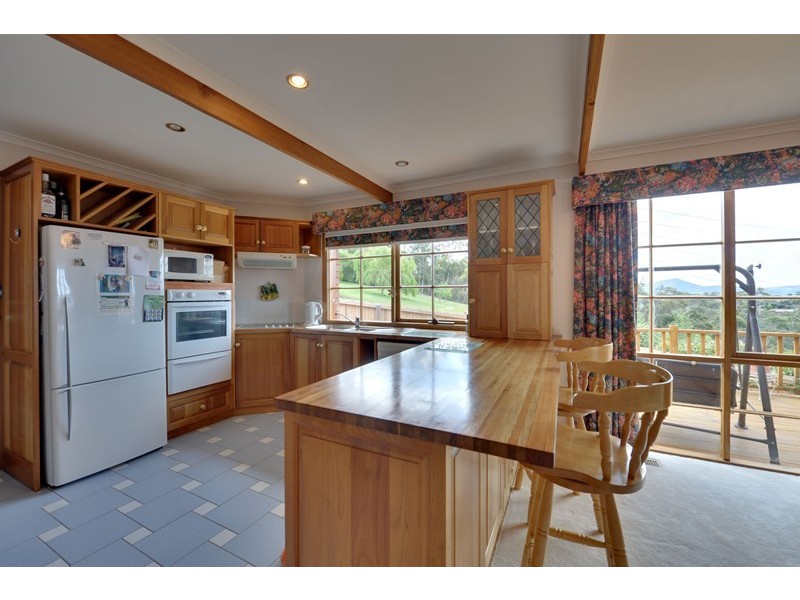 30 Firth Road, Lenah Valley TAS 7008