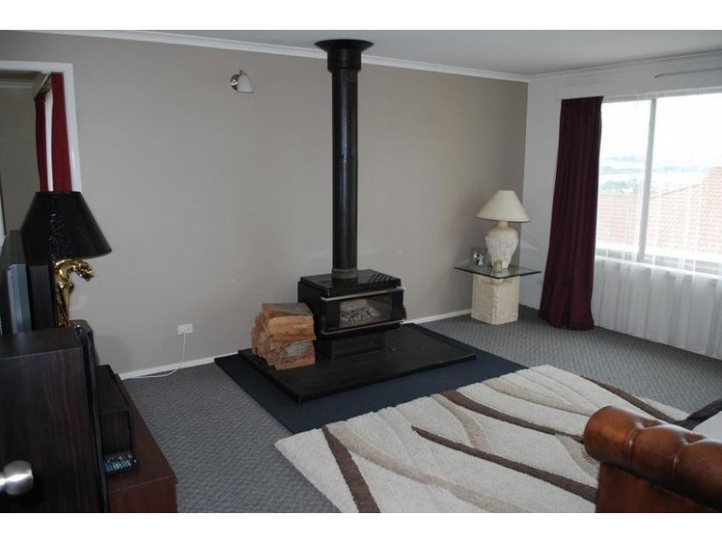2/61 Crosby Road, Rosetta TAS 7010